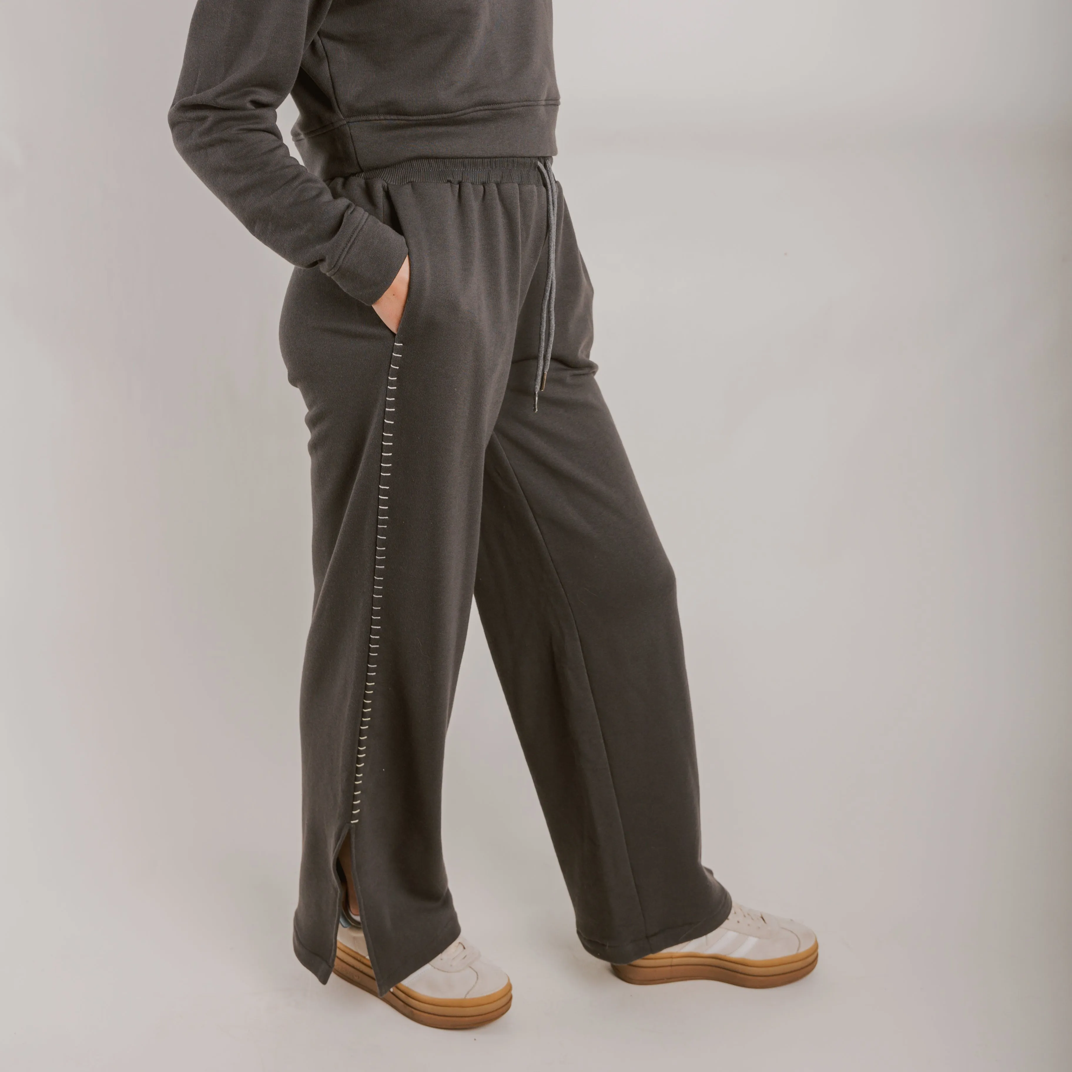 Au Calme Wide Legged Pant