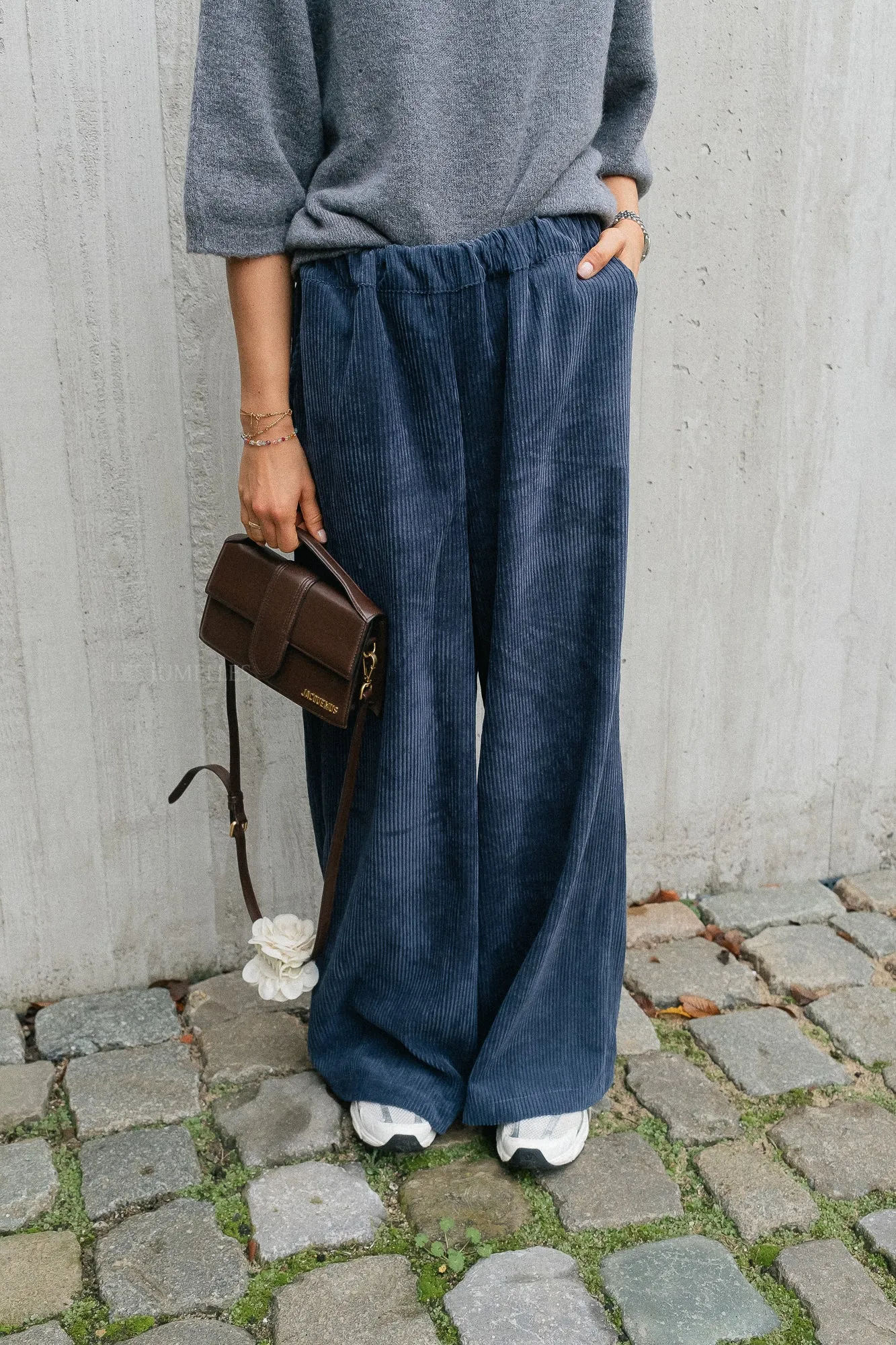 Capucine velvet pants navy