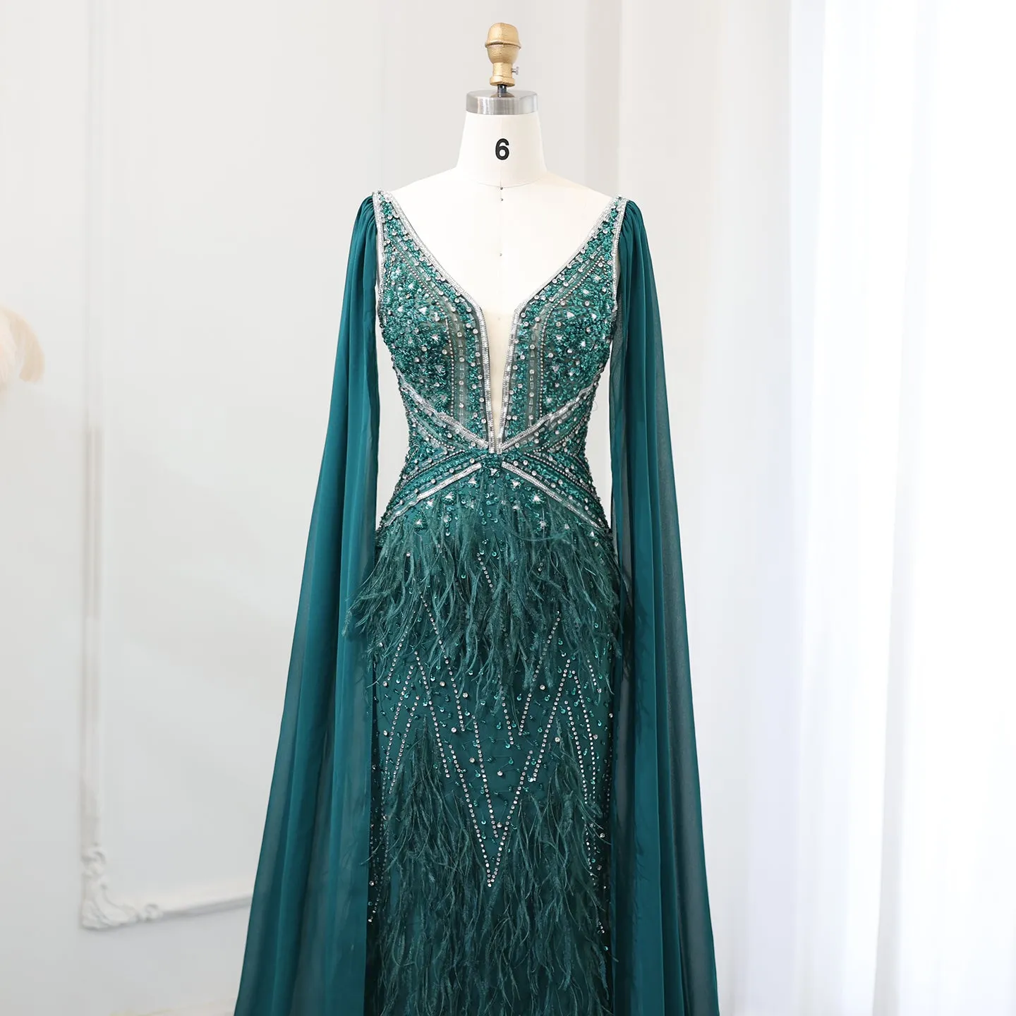 Luxury Feathers Blue Evening Dress with Cape Sleeves SS027