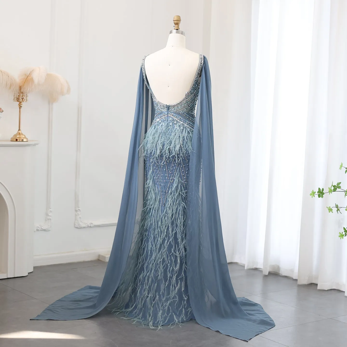 Luxury Feathers Blue Evening Dress with Cape Sleeves SS027