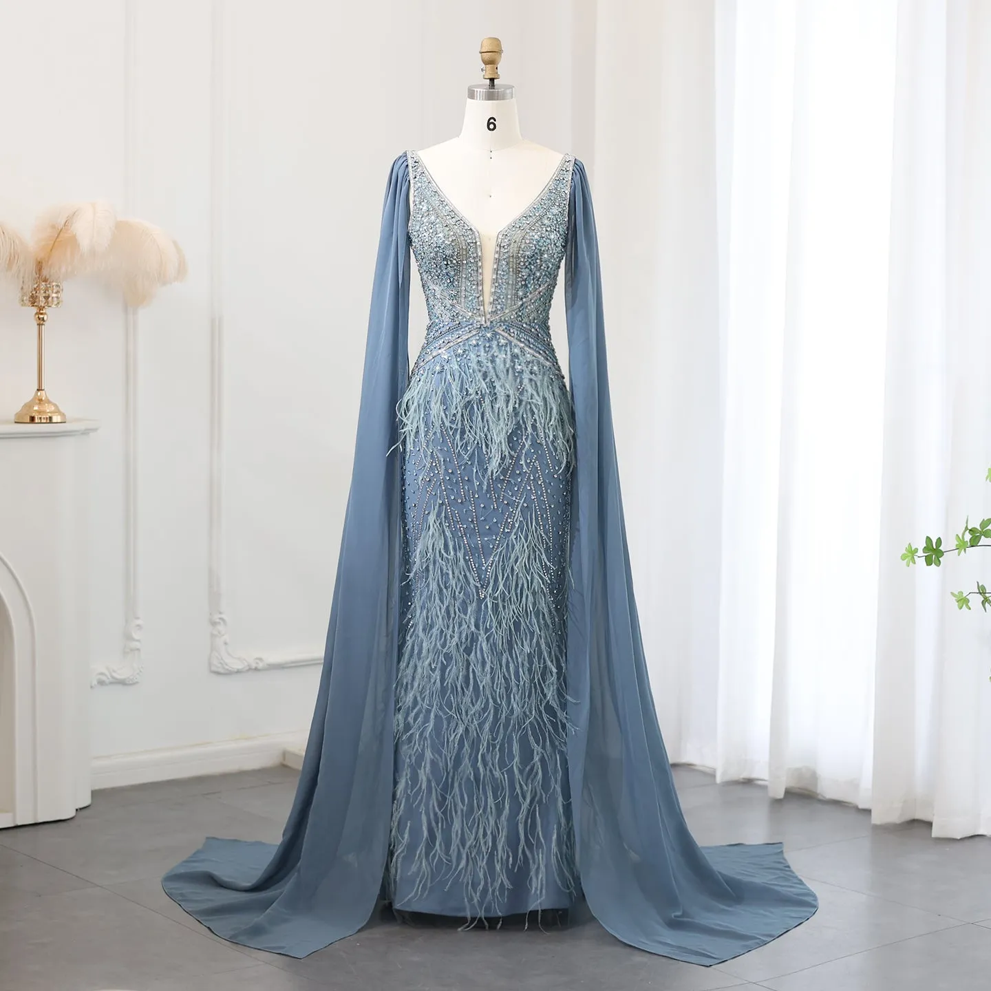 Luxury Feathers Blue Evening Dress with Cape Sleeves SS027