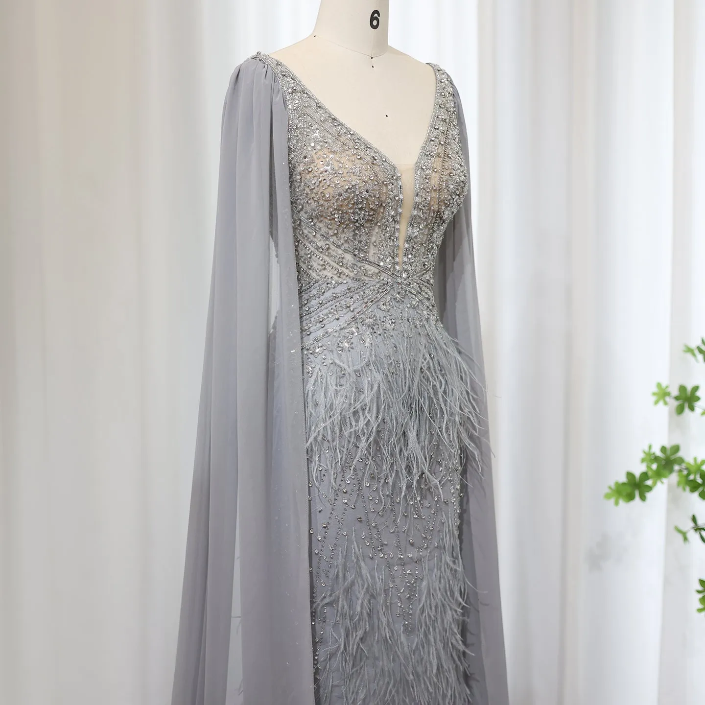 Luxury Feathers Blue Evening Dress with Cape Sleeves SS027