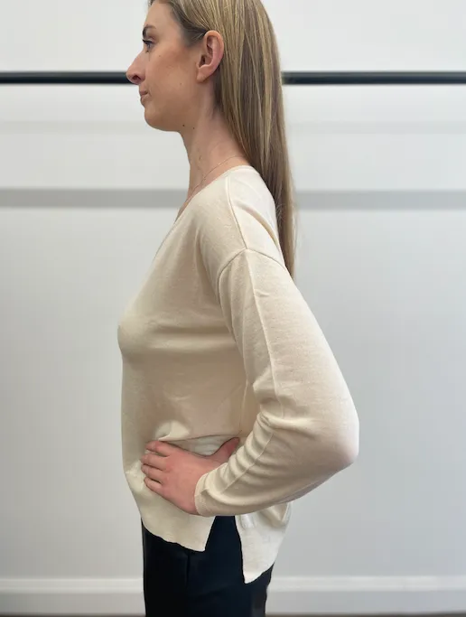 Riani fine v neck knit in cream