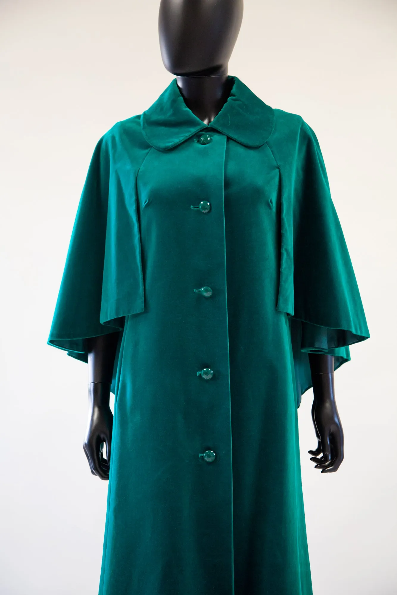 Vintage 1970s Green Velvet Cape Coat